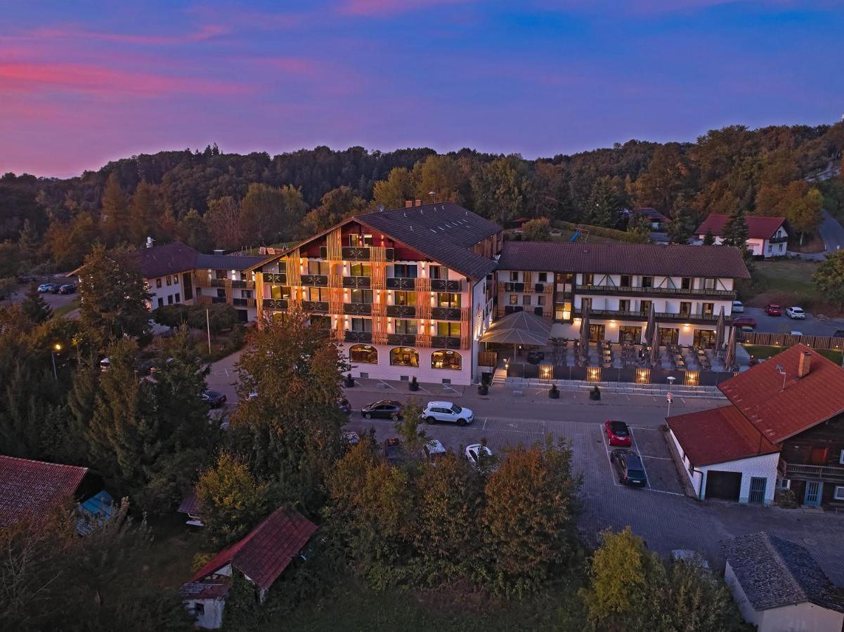 Wellnesshotel Zum Koch Ortenburg Exterior foto